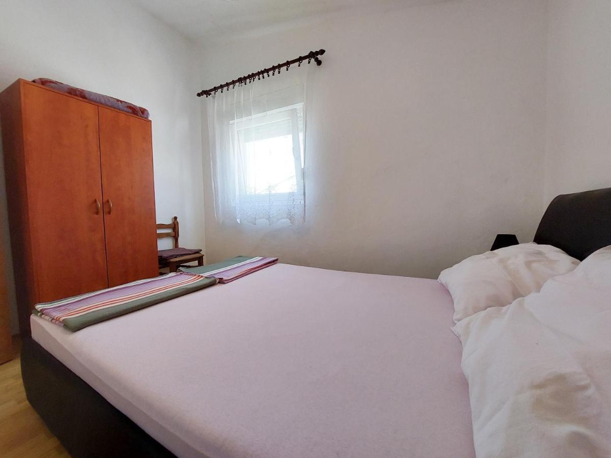Apartment Ankica Punat Exterior foto