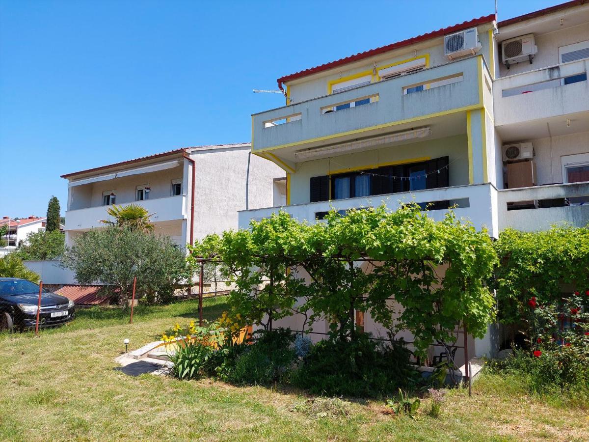 Apartment Ankica Punat Exterior foto
